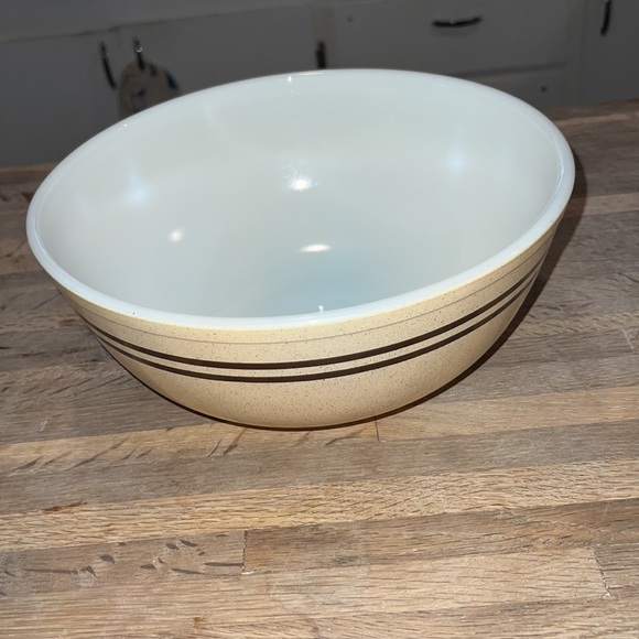 Pyrex Brown Stripe 404 Large Mixing Bowl Speckled Excellent Vintage Condition - Picture 2 of 7